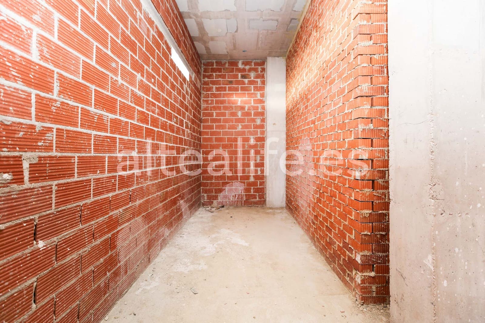 Local de 1 habitación en Altea en alquiler - 1.400 € (Ref: 9491933)