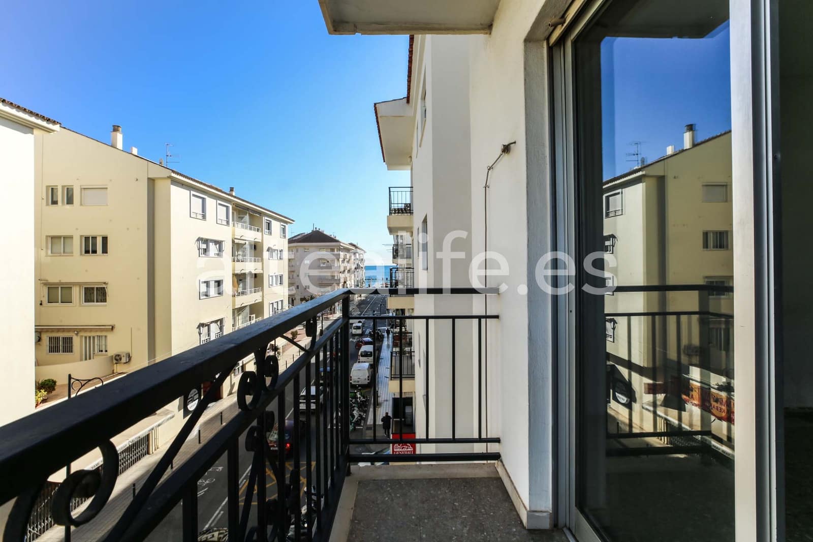 4 bedroom Apartment for sale in Altea - € 250,000 (Ref: 9500280)