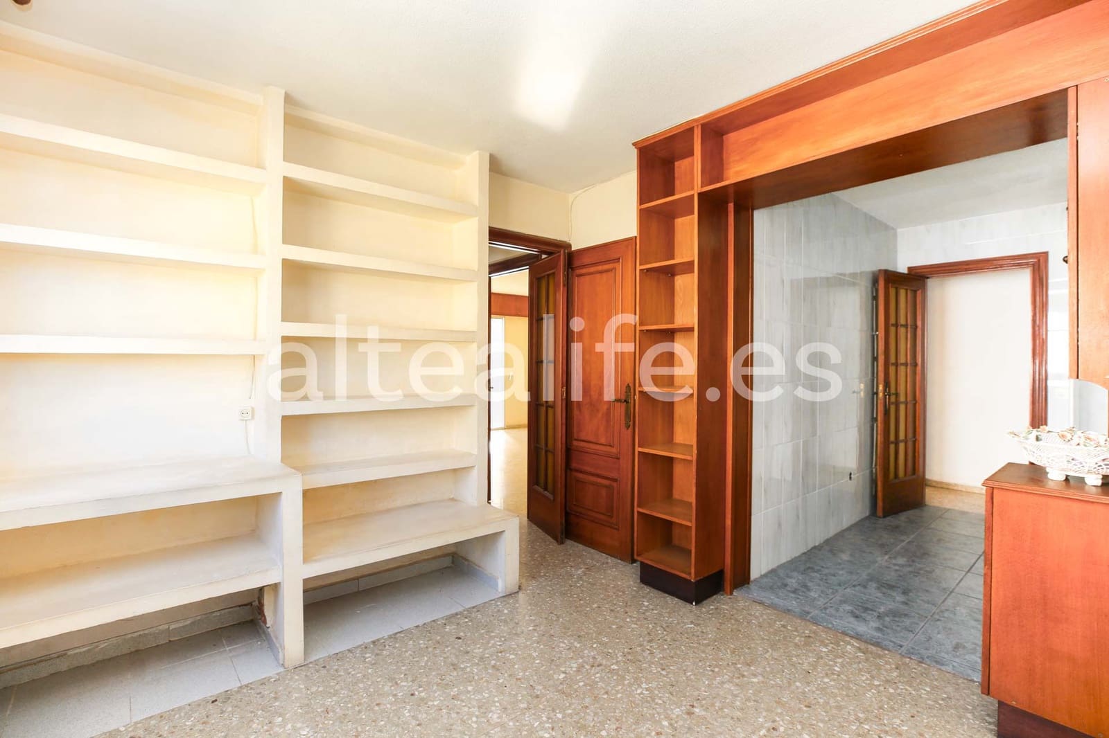 4 bedroom Apartment for sale in Altea - € 250,000 (Ref: 9500280)