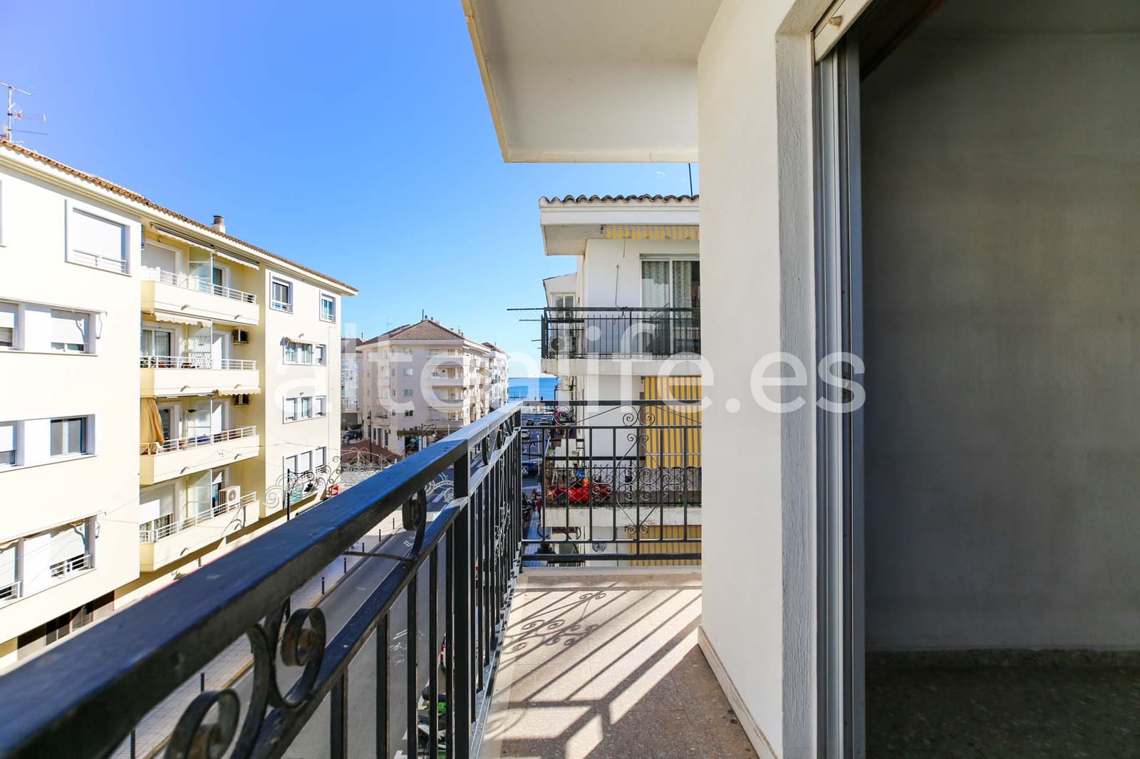 4 bedroom Apartment for sale in Altea - € 250,000 (Ref: 9500280)