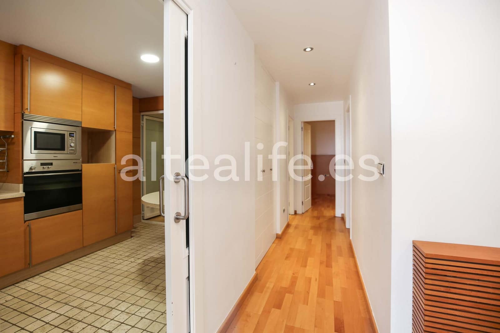 3 quarto Apartamento para venda em Altea com piscina garagem - 690 000 € (Ref: 9521776)