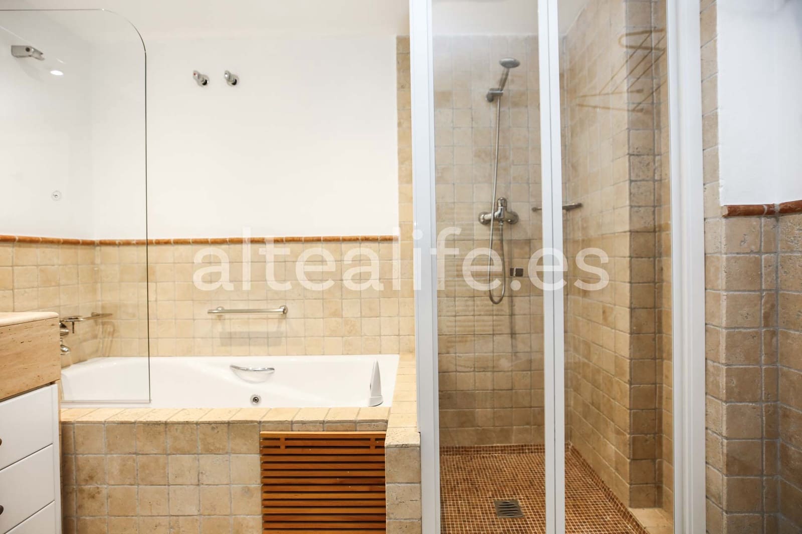3 quarto Apartamento para venda em Altea com piscina garagem - 690 000 € (Ref: 9521776)