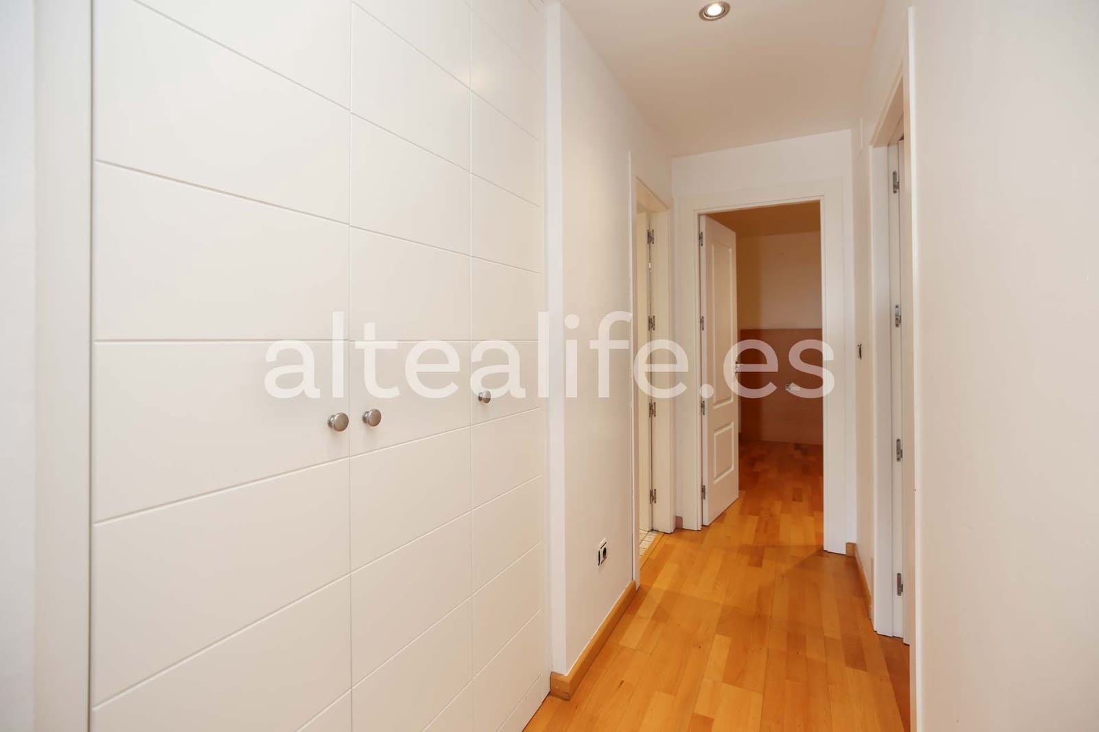 3 quarto Apartamento para venda em Altea com piscina garagem - 690 000 € (Ref: 9521776)