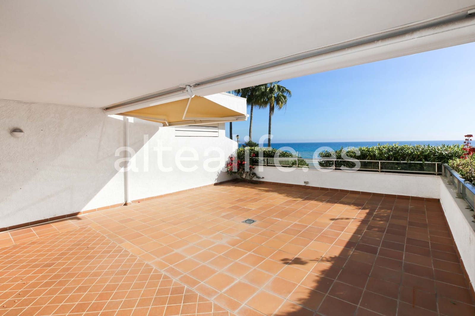 3 quarto Apartamento para venda em Altea com piscina garagem - 690 000 € (Ref: 9521776)