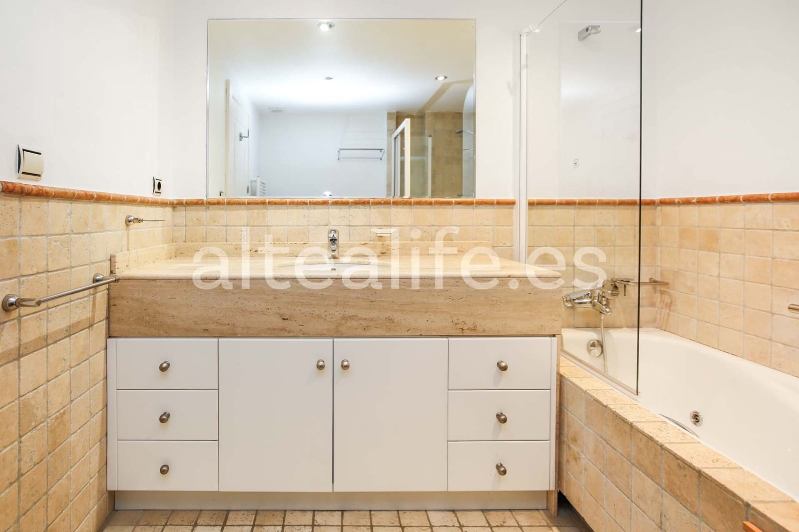 3 quarto Apartamento para venda em Altea com piscina garagem - 690 000 € (Ref: 9521776)