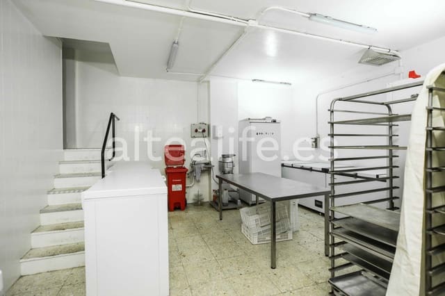 4 quarto Comercial para arrendar em Altea - 1 200 € (Ref: 9525737)