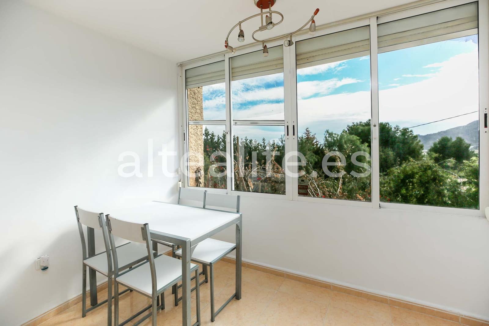 2 soverom Leilighet til salgs i Alfaz del Pi / L'Alfas del Pi med svømmebasseng garasje - € 175 000 (Ref: 9546993)