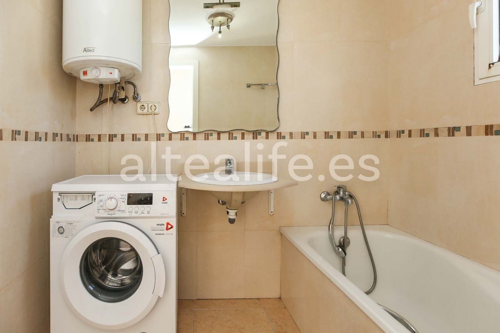 2 soverom Leilighet til salgs i Alfaz del Pi / L'Alfas del Pi med svømmebasseng garasje - € 175 000 (Ref: 9546993)