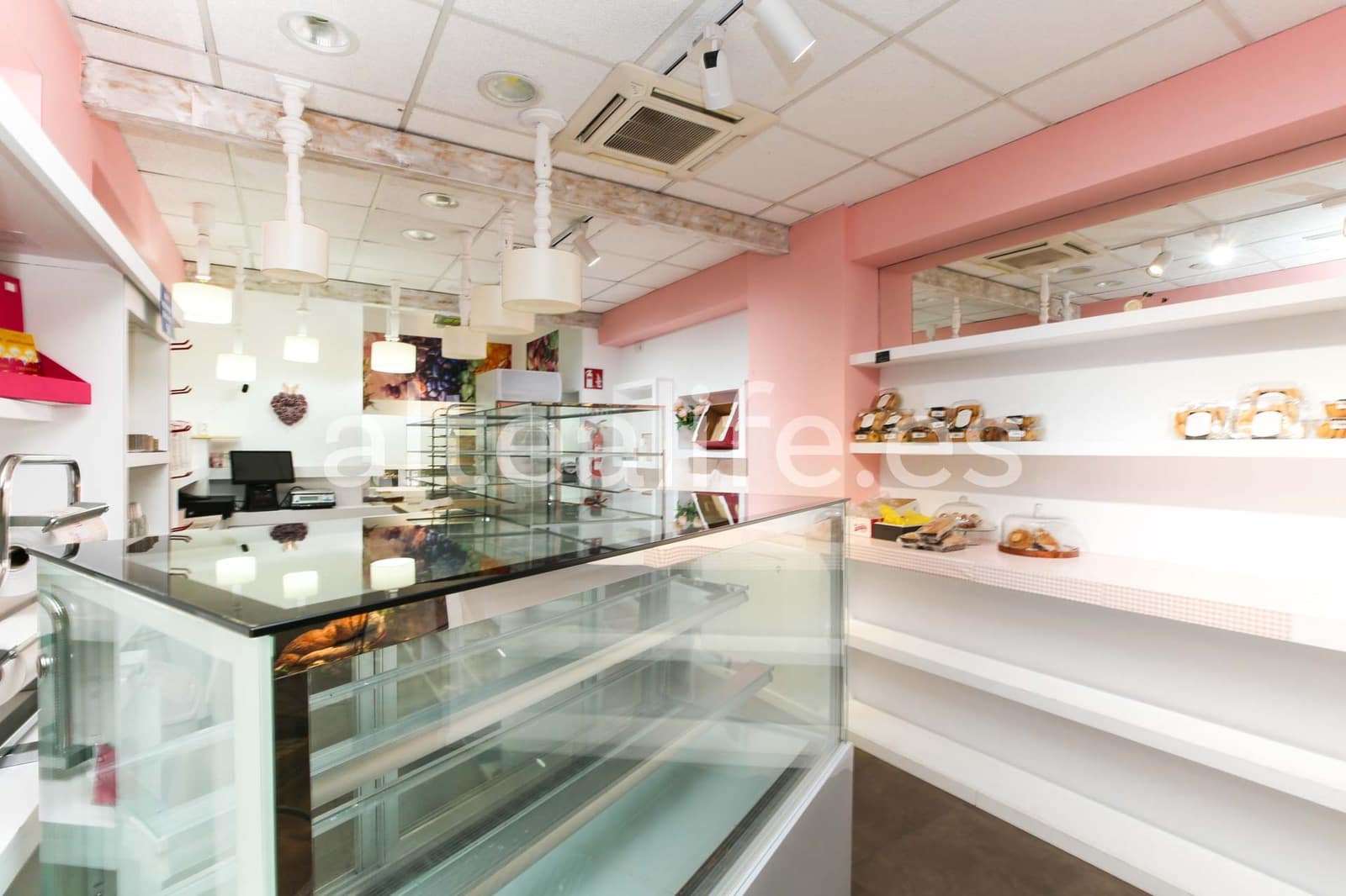 5 makuuhuone Kaupallinen vuokrattavana paikassa Altea - 1 900 € (Ref: 9552478)