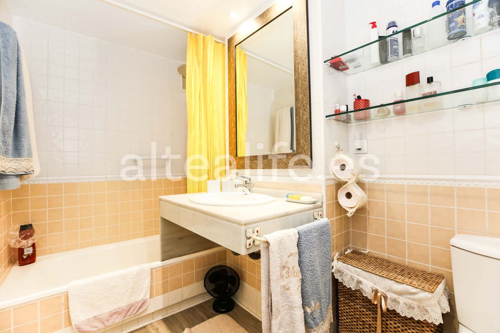 1 quarto Apartamento para venda em Altea com piscina garagem - 269 000 € (Ref: 9579985)