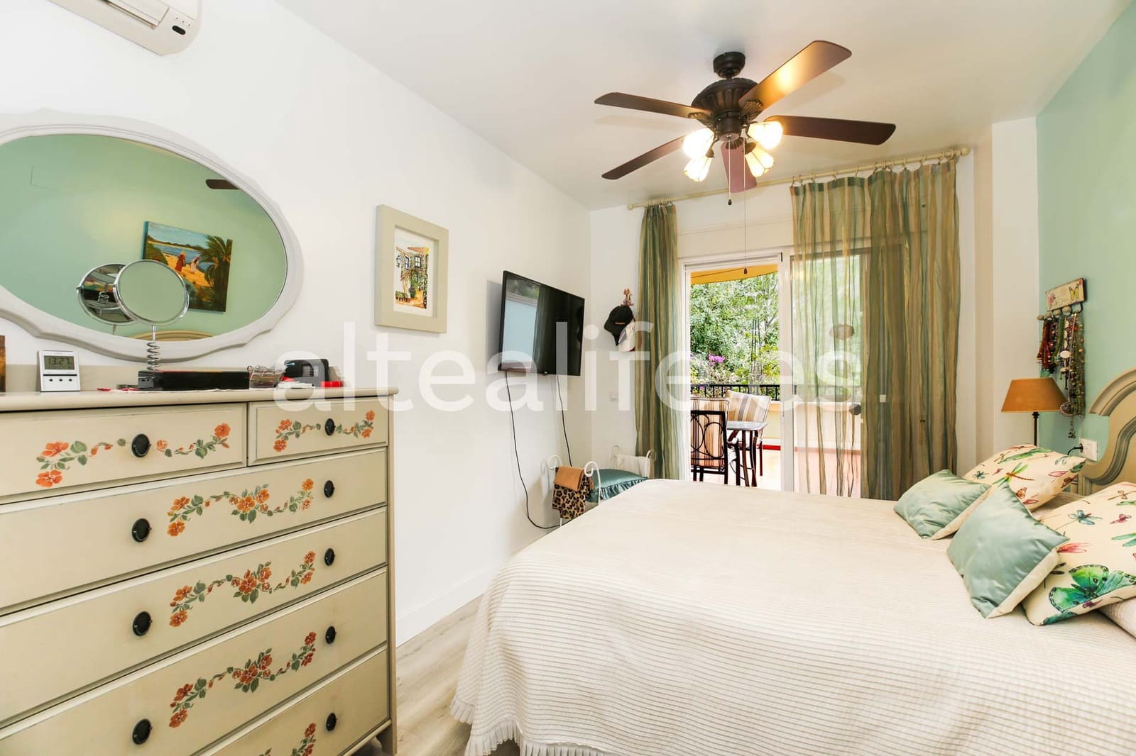 1 quarto Apartamento para venda em Altea com piscina garagem - 269 000 € (Ref: 9579985)