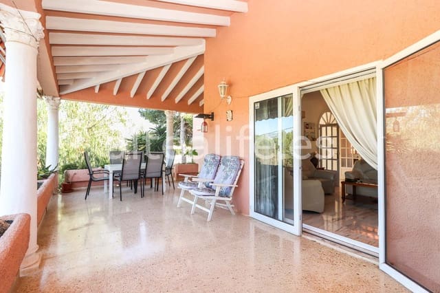 4 soveværelse Villa til salg i Albir, Alfaz del Pi / L'Alfàs del Pi med swimmingpool garage - € 620.000 (Ref: 9589330)