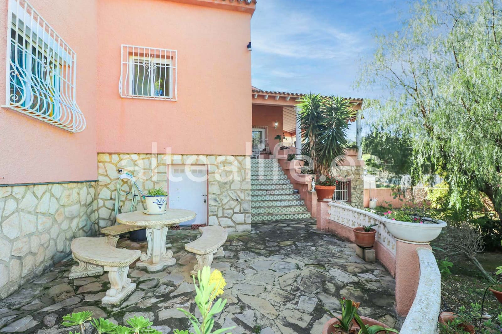 4 soveværelse Villa til salg i Alfaz del Pi / L'Alfas del Pi med swimmingpool garage - € 620.000 (Ref: 9589330)