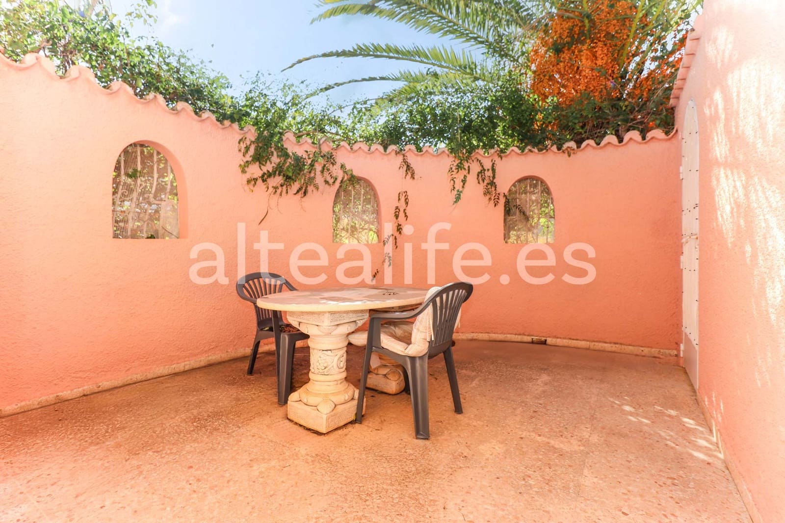 4 soveværelse Villa til salg i Alfaz del Pi / L'Alfas del Pi med swimmingpool garage - € 620.000 (Ref: 9589330)