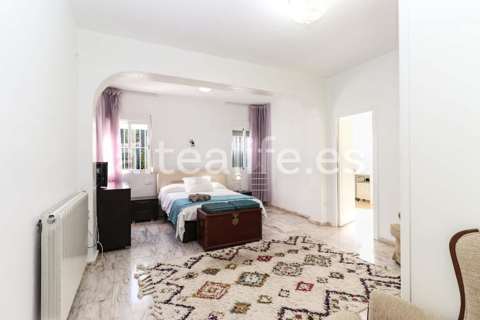 4 soveværelse Villa til salg i Alfaz del Pi / L'Alfas del Pi med swimmingpool garage - € 620.000 (Ref: 9589330)