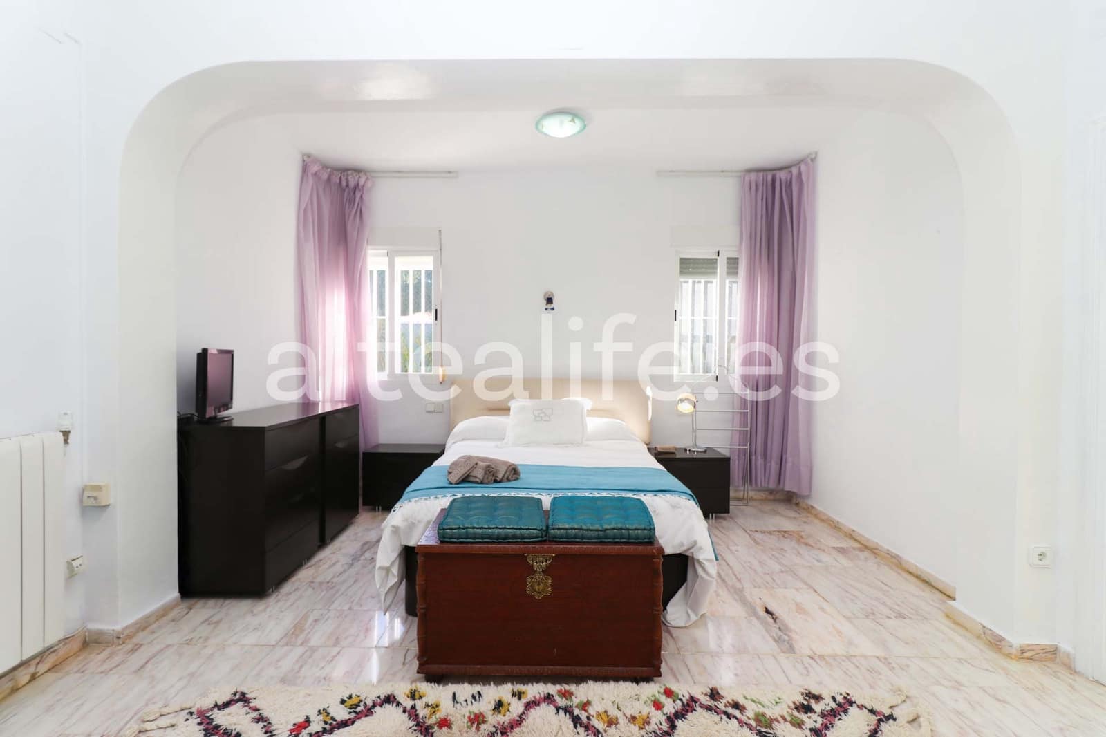 4 soveværelse Villa til salg i Alfaz del Pi / L'Alfas del Pi med swimmingpool garage - € 620.000 (Ref: 9589330)