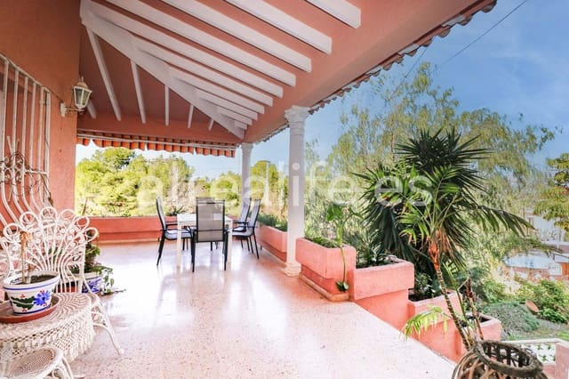 4 soveværelse Villa til salg i Albir, Alfaz del Pi / L'Alfàs del Pi med swimmingpool garage - € 620.000 (Ref: 9589330)