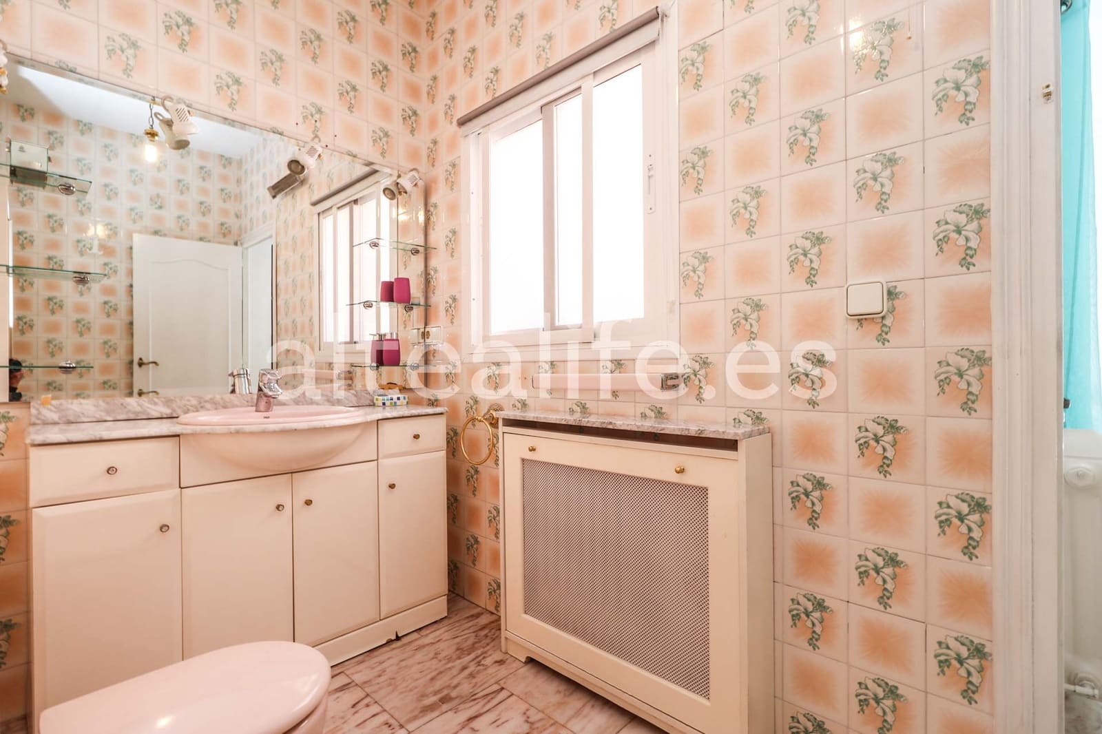 4 soveværelse Villa til salg i Alfaz del Pi / L'Alfas del Pi med swimmingpool garage - € 620.000 (Ref: 9589330)