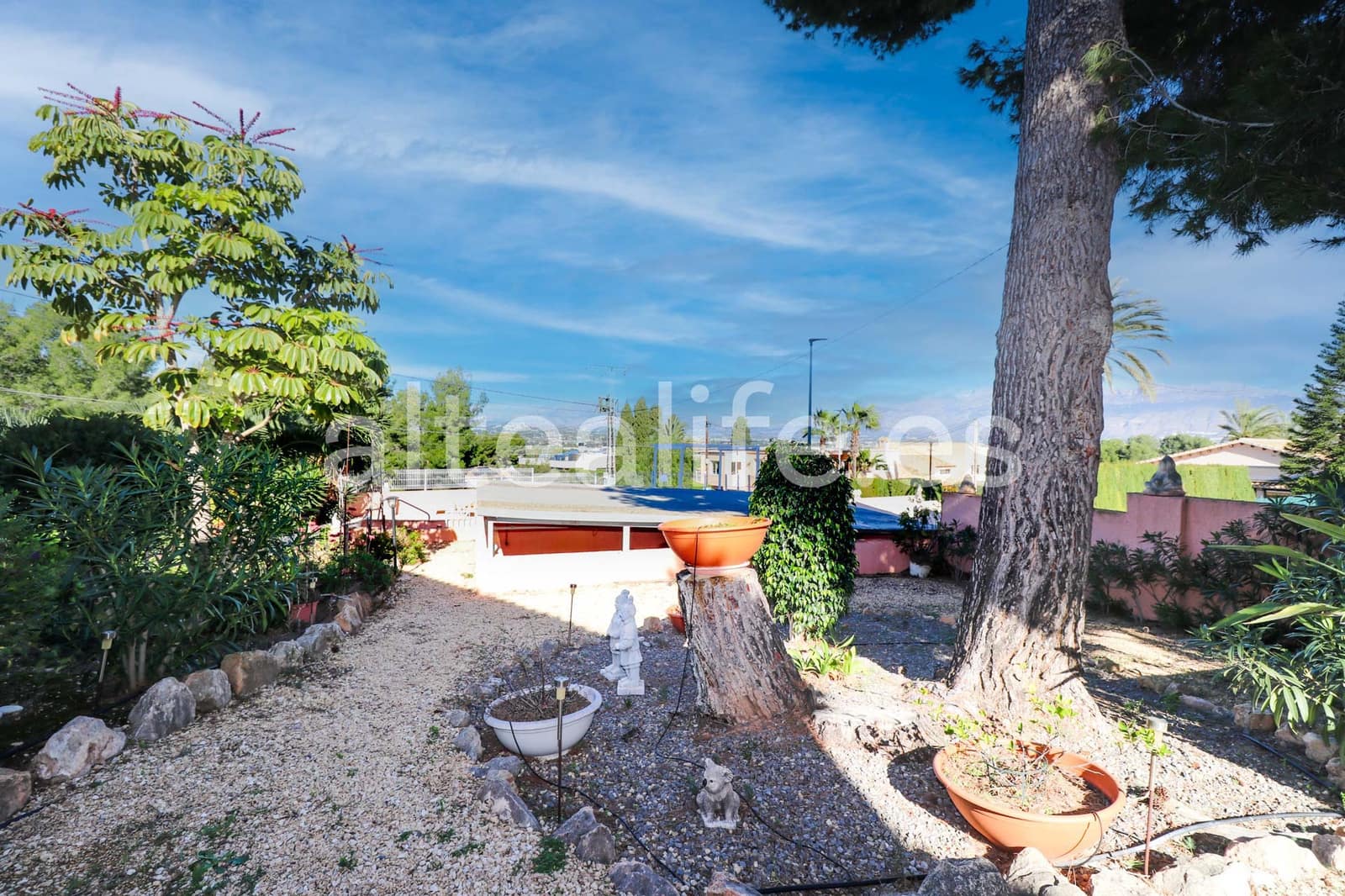 4 soveværelse Villa til salg i Alfaz del Pi / L'Alfas del Pi med swimmingpool garage - € 620.000 (Ref: 9589330)