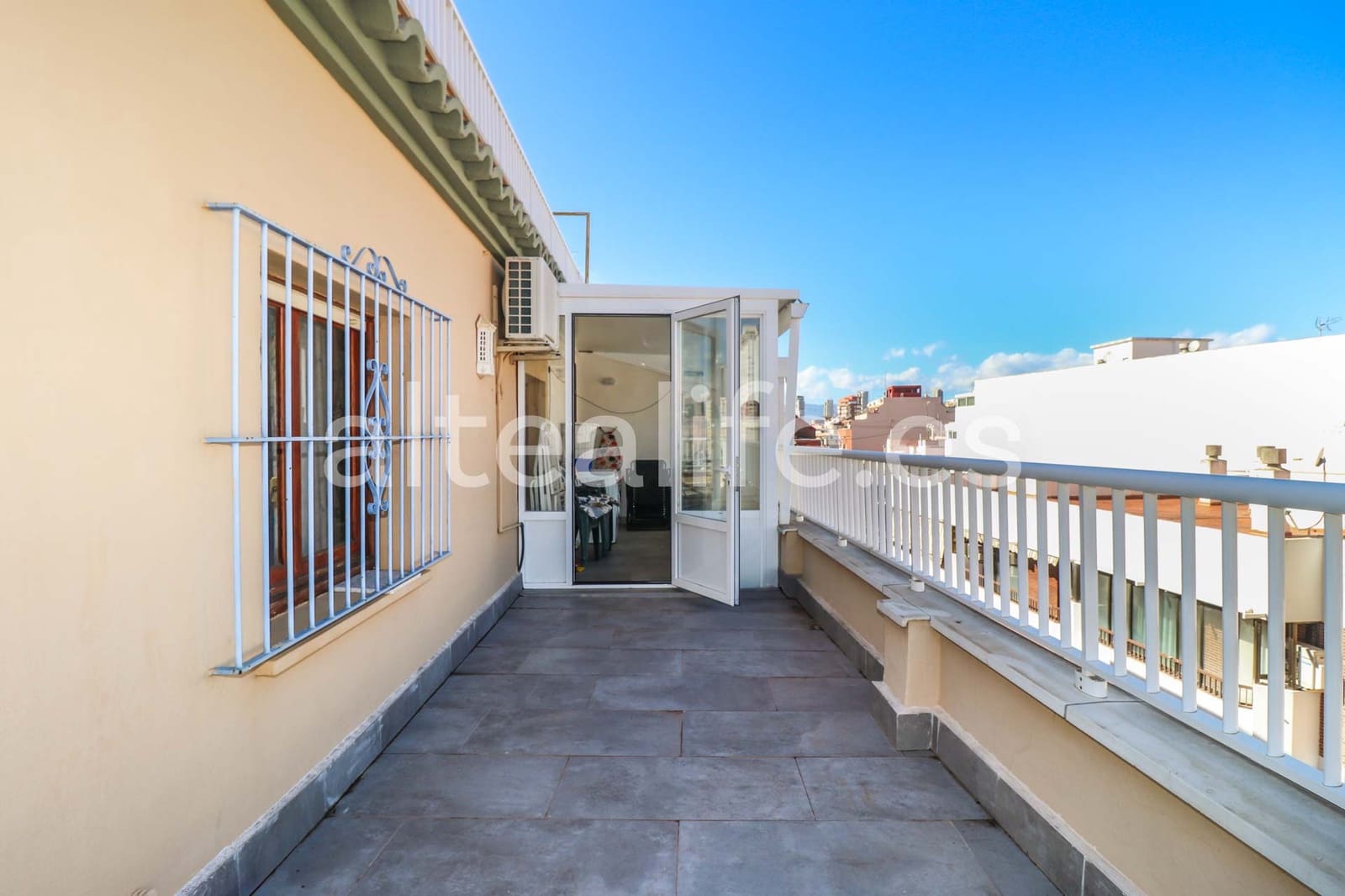 3 Zimmer Penthouse zu verkaufen in Benidorm - 370.000 € (Ref: 9598317)