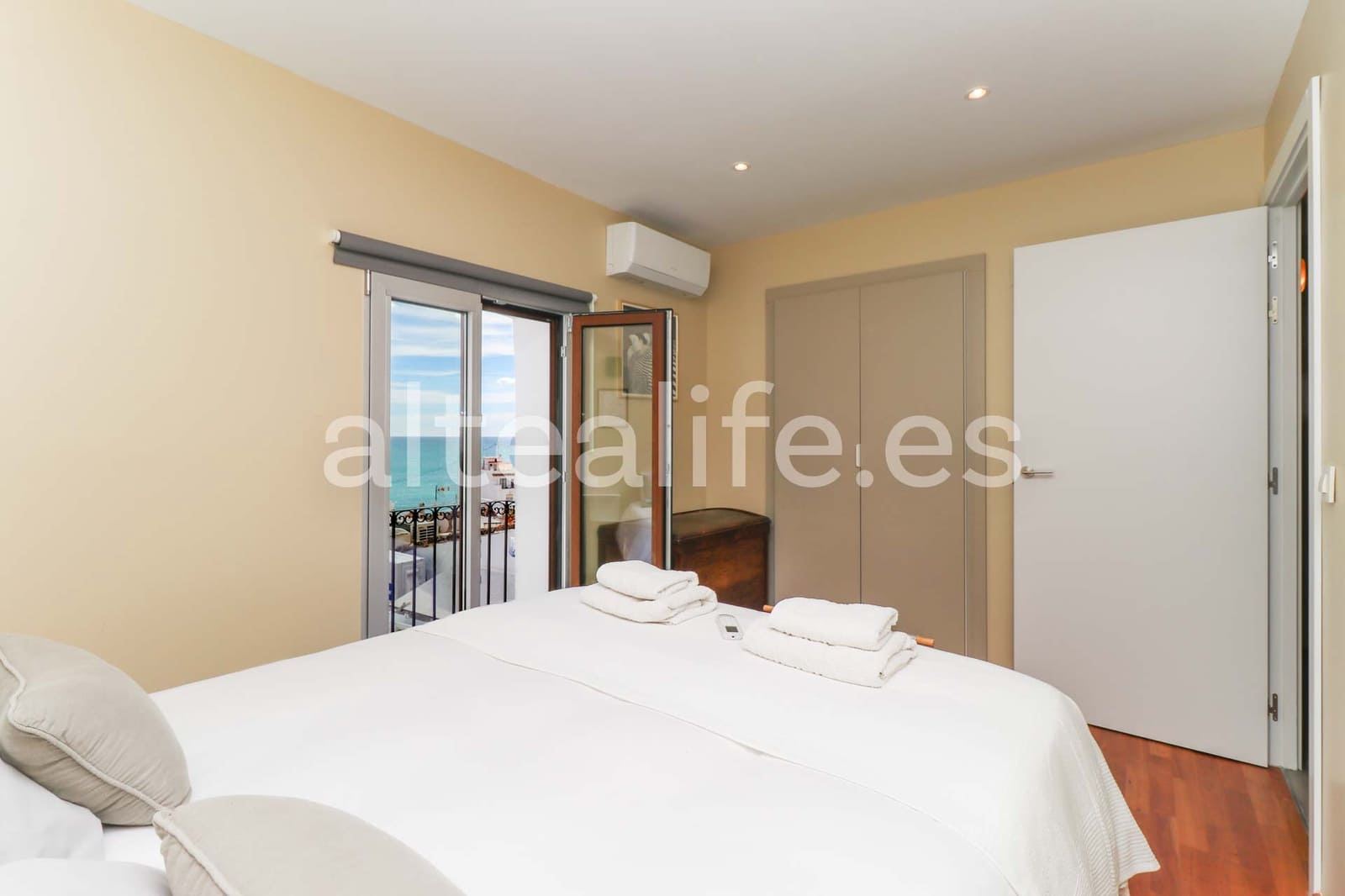 Hus til salgs i Altea - € 500 000 (Ref: 9618627)