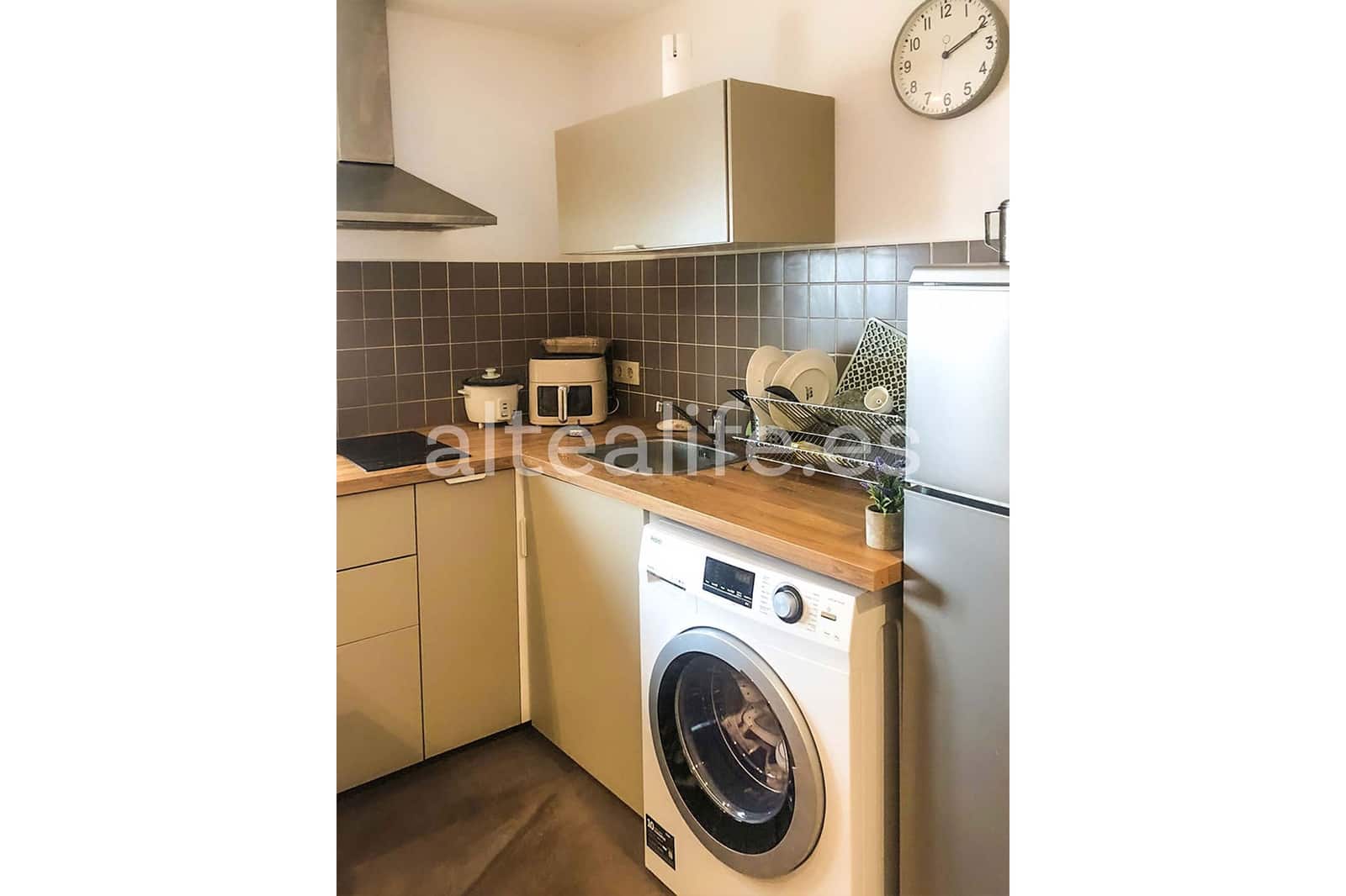 Hus til salgs i Altea - € 500 000 (Ref: 9618627)