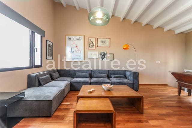 Hus til salgs i Altea - € 500 000 (Ref: 9618627)