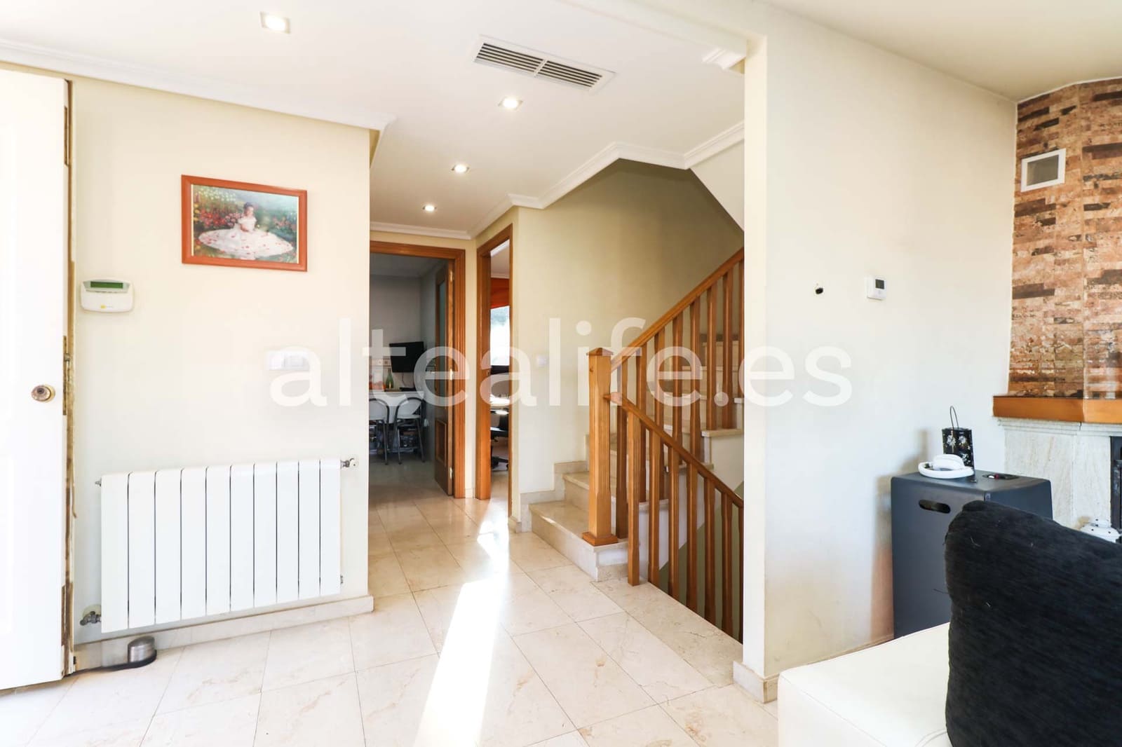 3 makuuhuone Bungalow myytävänä paikassa La Nucia mukana uima-altaan 
autotalli - 310 000 € (Ref: 9629216)