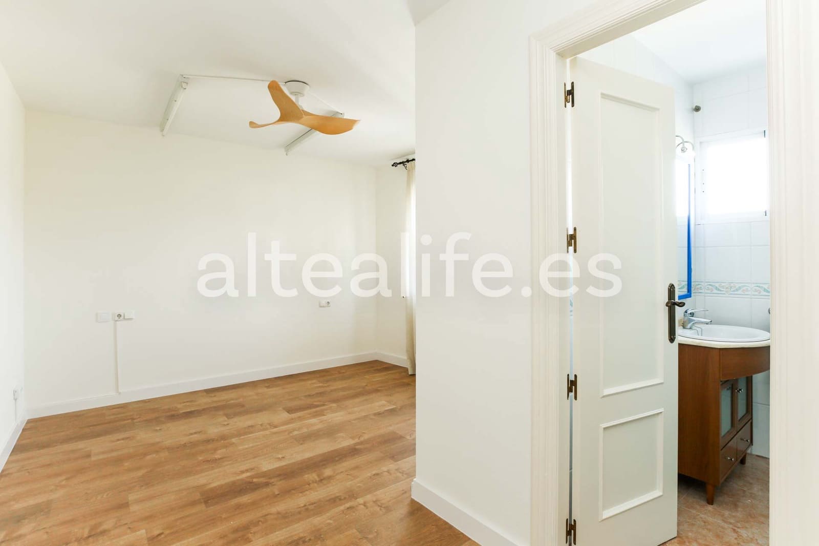 3 soverom Penthouse til salgs i Altea med garasje - € 450 000 (Ref: 9635067)