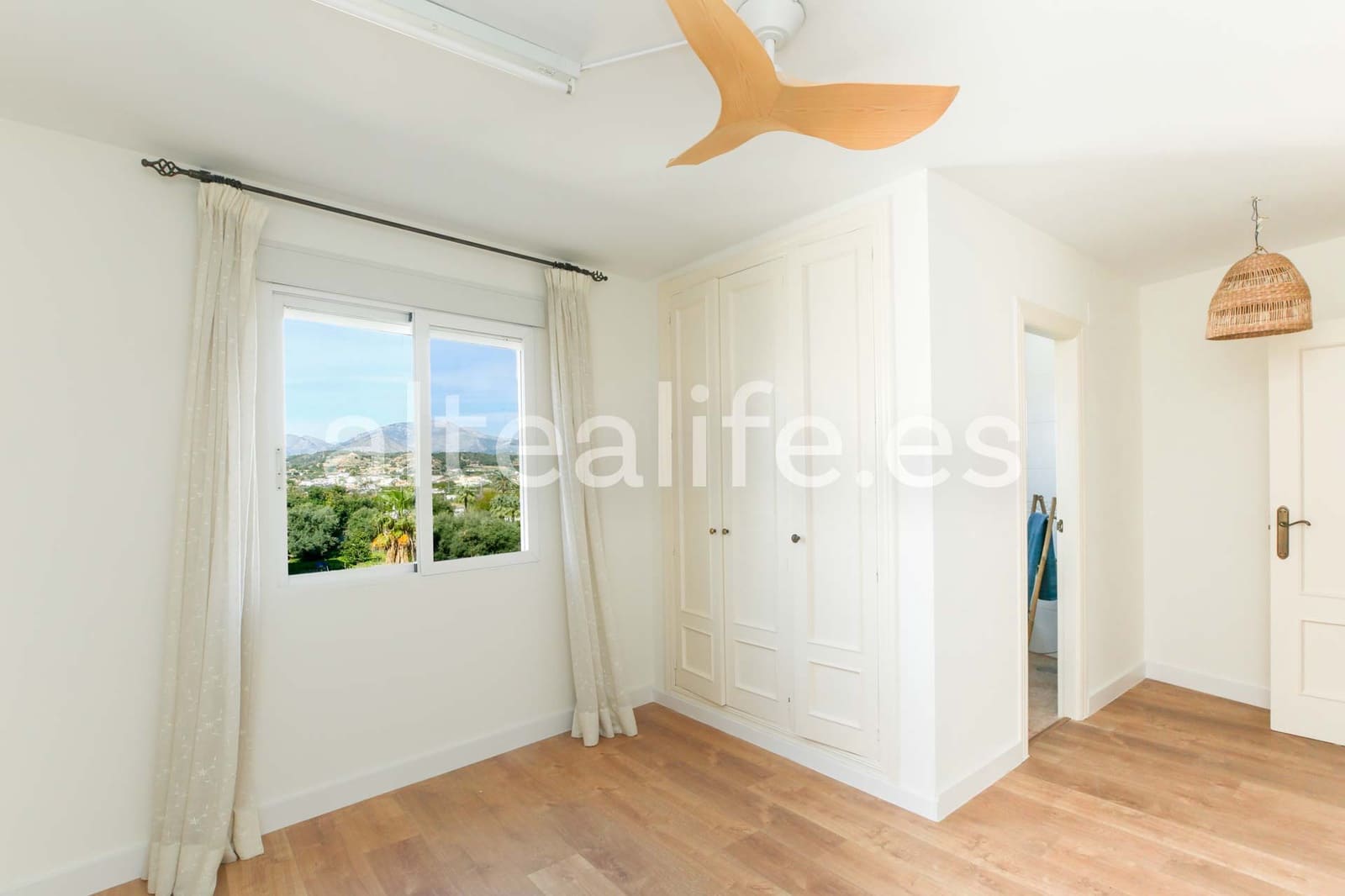 3 soverom Penthouse til salgs i Altea med garasje - € 450 000 (Ref: 9635067)