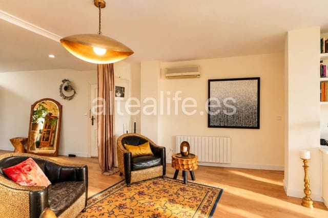 3 slaapkamer Penthouse te koop in Altea met garage - € 379.000 (Ref: 9635067)