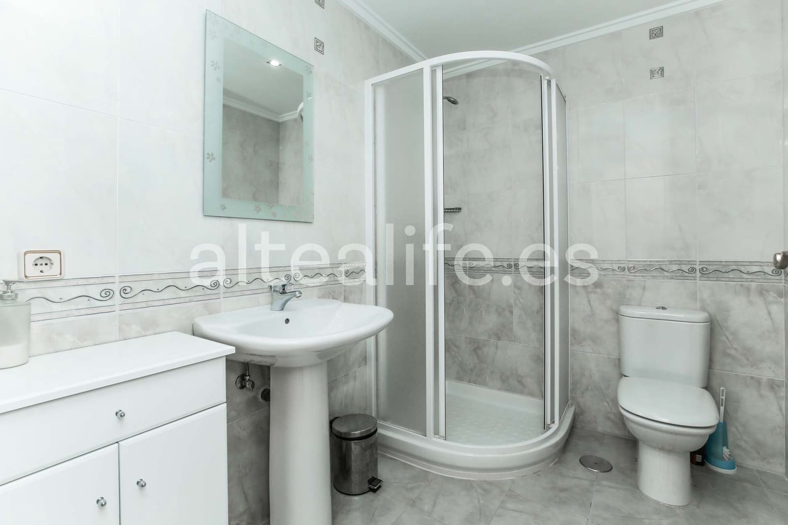 5 slaapkamer Villa te koop in Altea met zwembad garage - € 1.200.000 (Ref: 9650774)