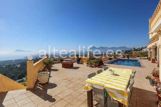 5 slaapkamer Villa te koop in Altea met zwembad garage - € 1.200.000 (Ref: 9650774)