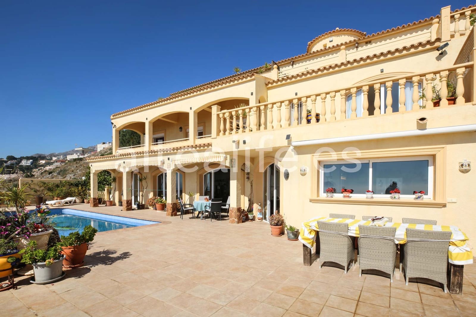 5 slaapkamer Villa te koop in Altea met zwembad garage - € 1.200.000 (Ref: 9650774)