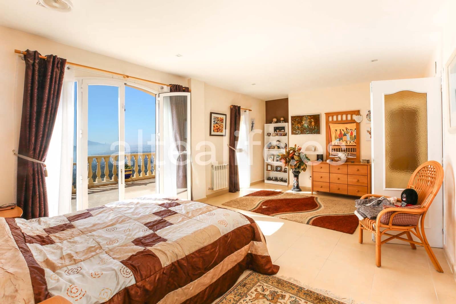 5 slaapkamer Villa te koop in Altea met zwembad garage - € 1.200.000 (Ref: 9650774)