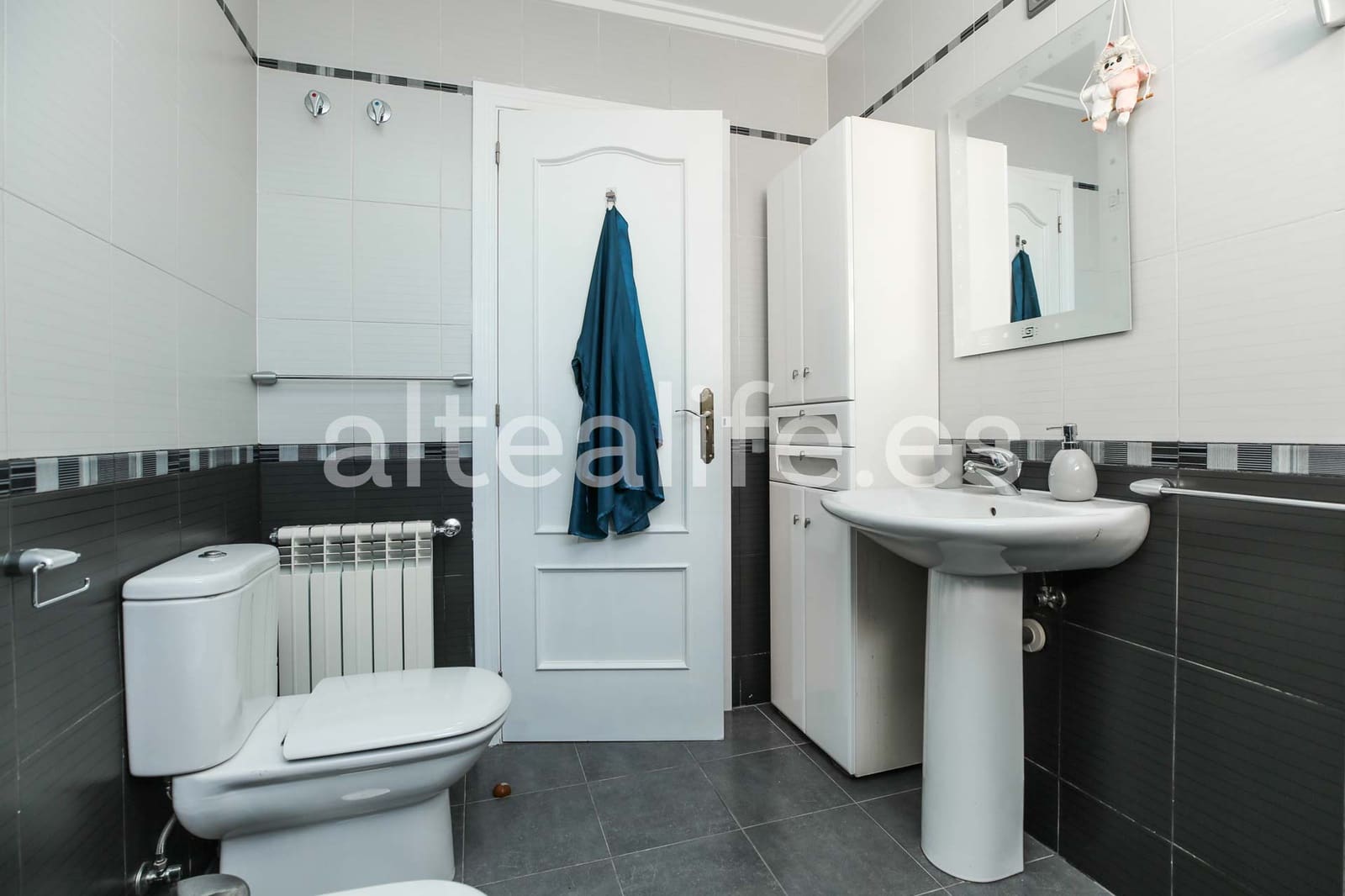 5 slaapkamer Villa te koop in Altea met zwembad garage - € 1.200.000 (Ref: 9650774)