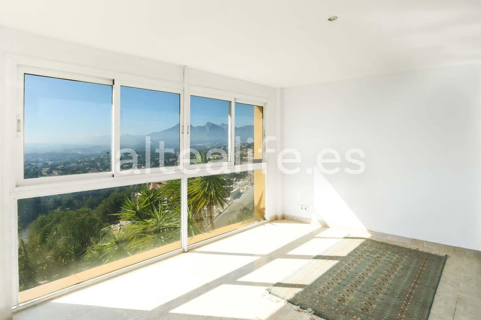 5 slaapkamer Villa te koop in Altea met zwembad garage - € 1.200.000 (Ref: 9650774)