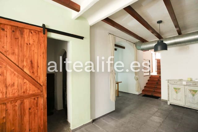 4 soveværelse Byhus til salg i Altea - € 385.000 (Ref: 9688442)