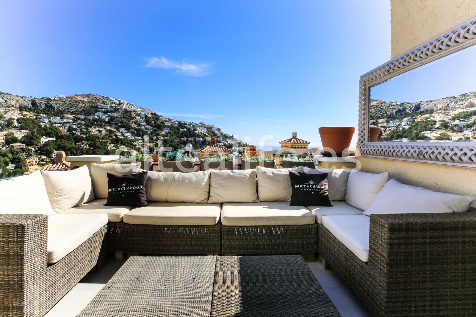 Bungalow de 3 habitaciones en Altea en venta con piscina garaje - 430.000 € (Ref: 9699321)