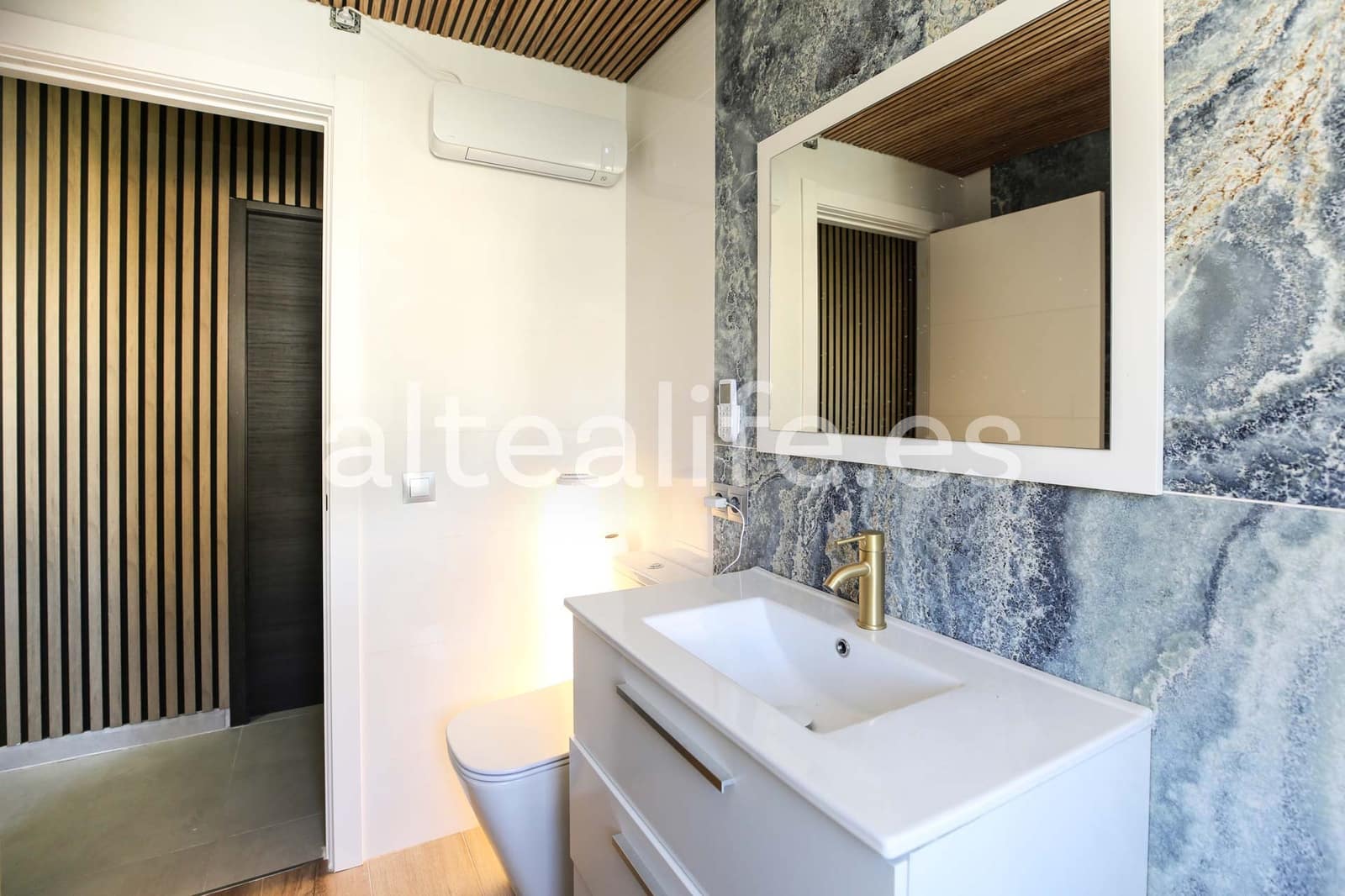 Bungalow de 3 habitaciones en Altea en venta con piscina garaje - 430.000 € (Ref: 9699321)