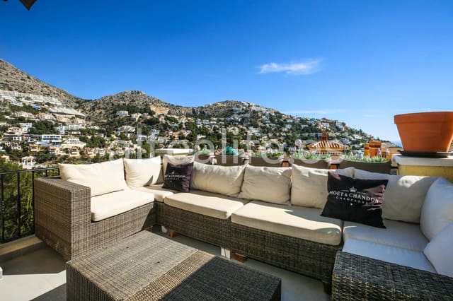 Bungalow de 3 habitaciones en Altea en venta con piscina garaje - 430.000 € (Ref: 9699321)