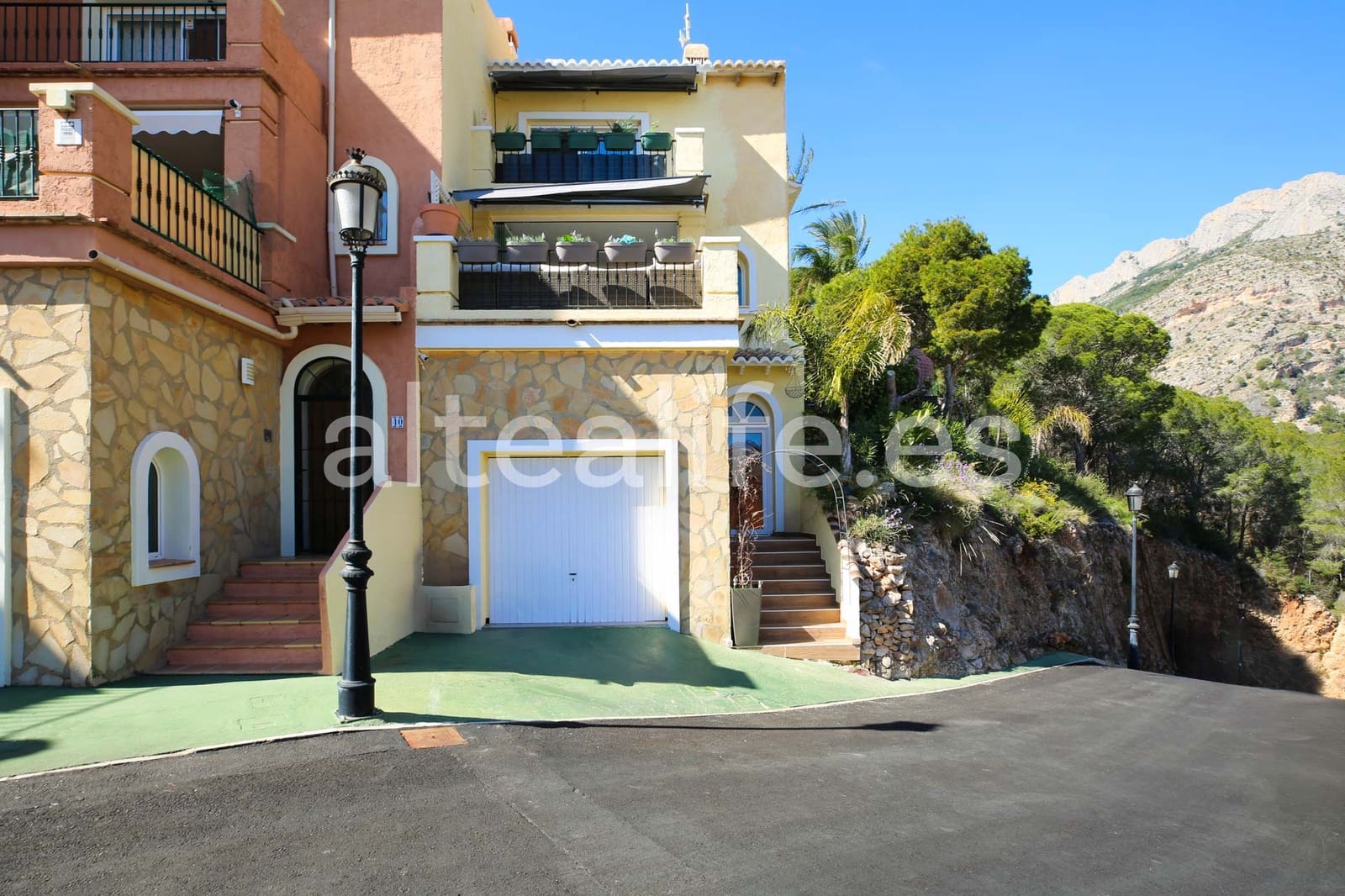 Bungalow de 3 habitaciones en Altea en venta con piscina garaje - 430.000 € (Ref: 9699321)