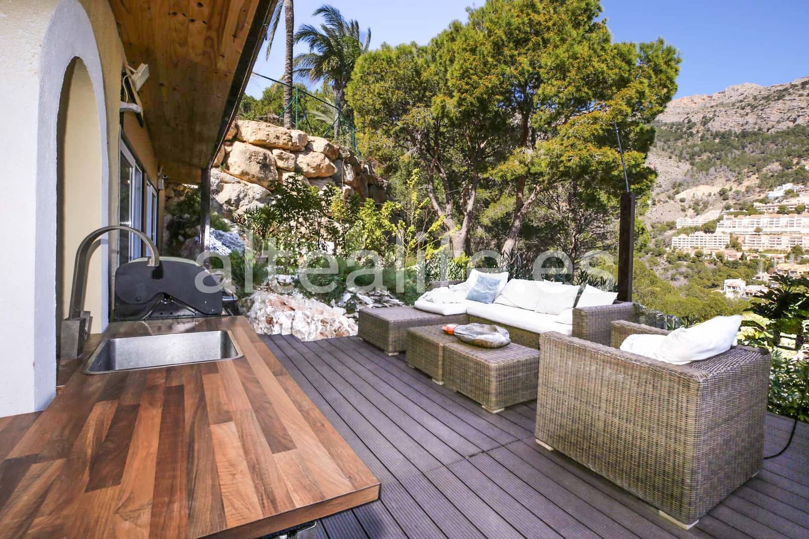 Bungalow de 3 habitaciones en Altea en venta con piscina garaje - 430.000 € (Ref: 9699321)