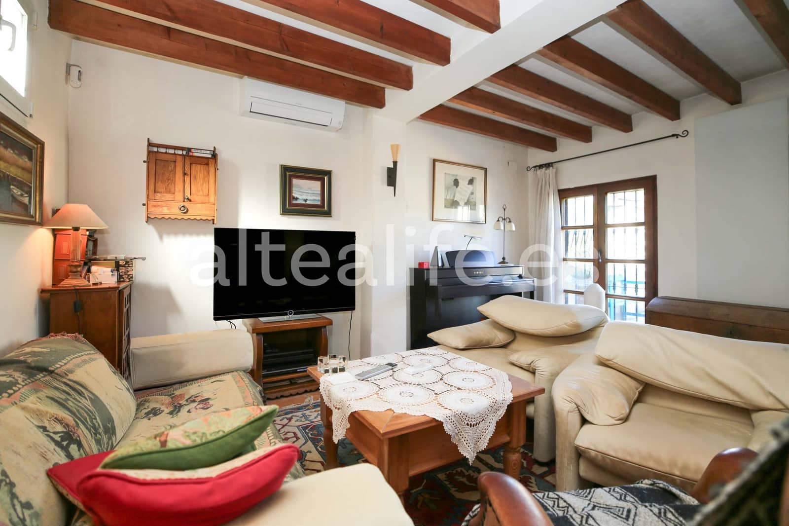 2 Zimmer Villa zu verkaufen in Altea mit Pool Garage - 375.000 € (Ref: 9730625)