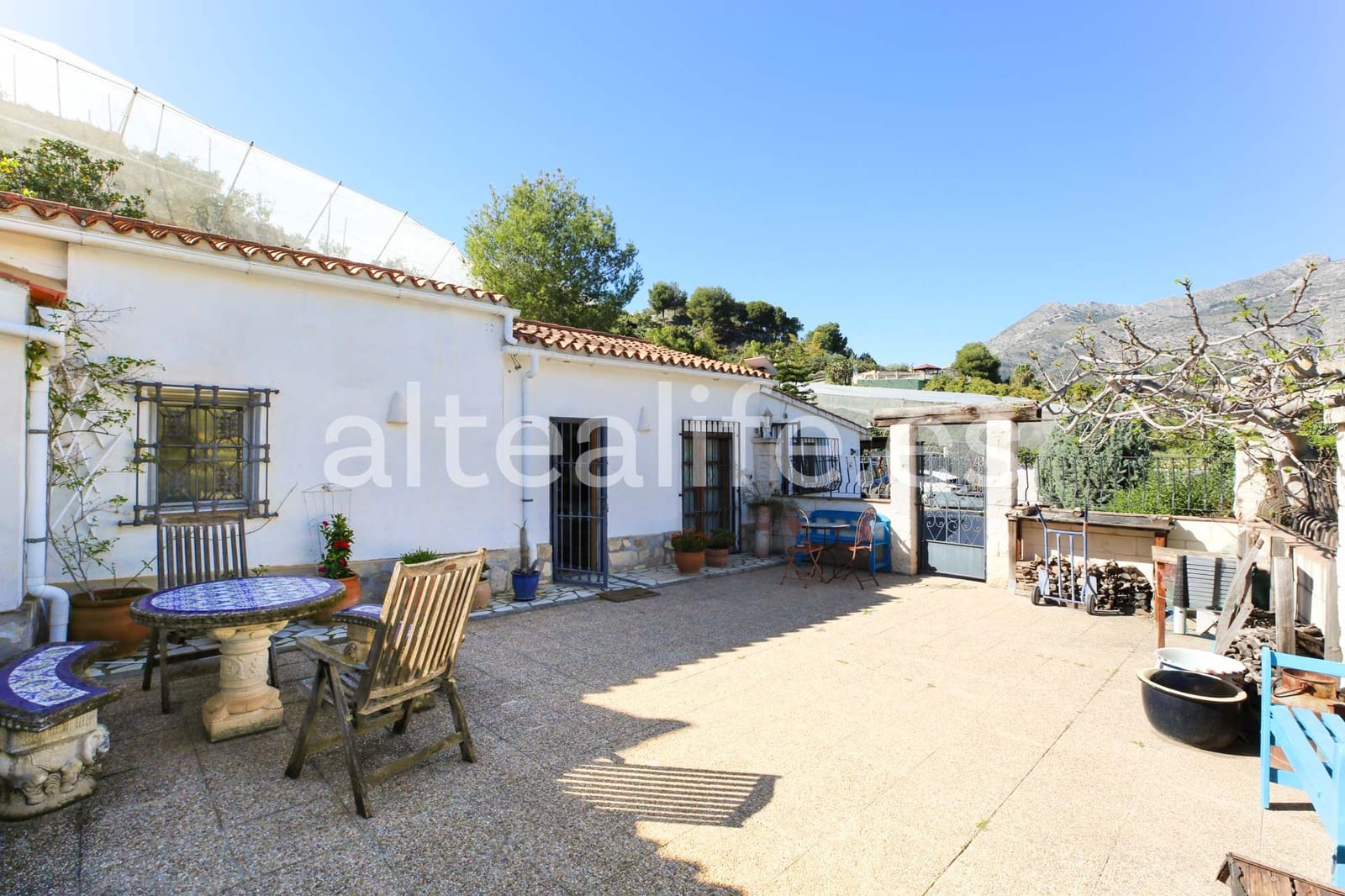 2 Zimmer Villa zu verkaufen in Altea mit Pool Garage - 375.000 € (Ref: 9730625)