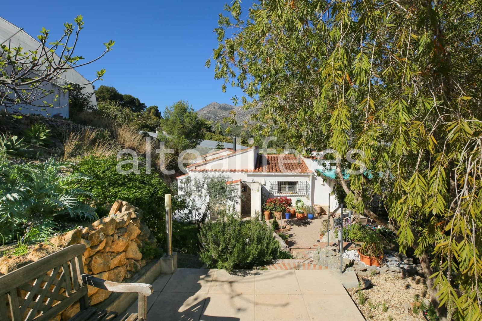 2 Zimmer Villa zu verkaufen in Altea mit Pool Garage - 375.000 € (Ref: 9730625)