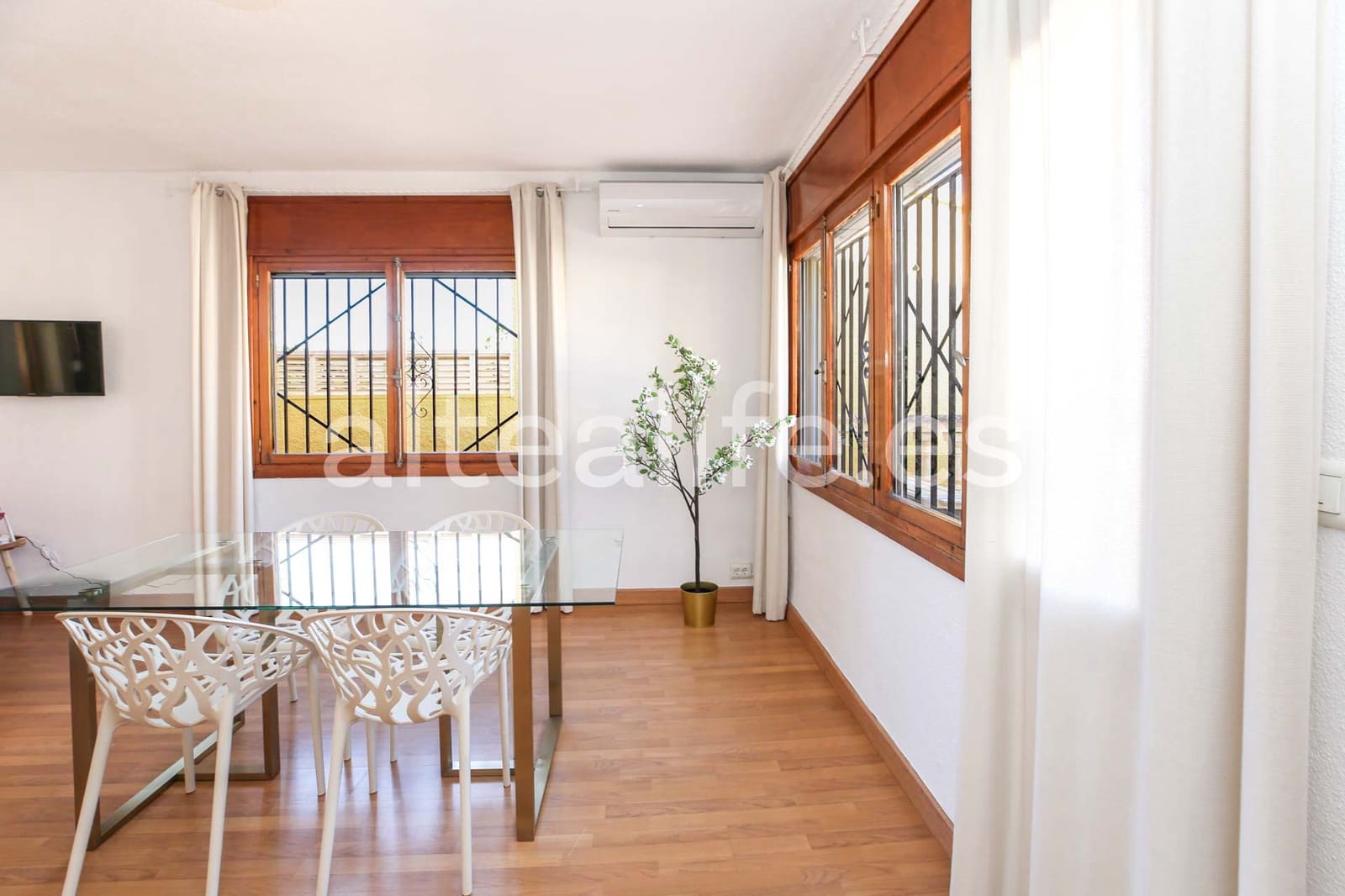 2 soveværelse Lejlighed til salg i Alfaz del Pi / L'Alfas del Pi med swimmingpool garage - € 285.000 (Ref: 9733949)