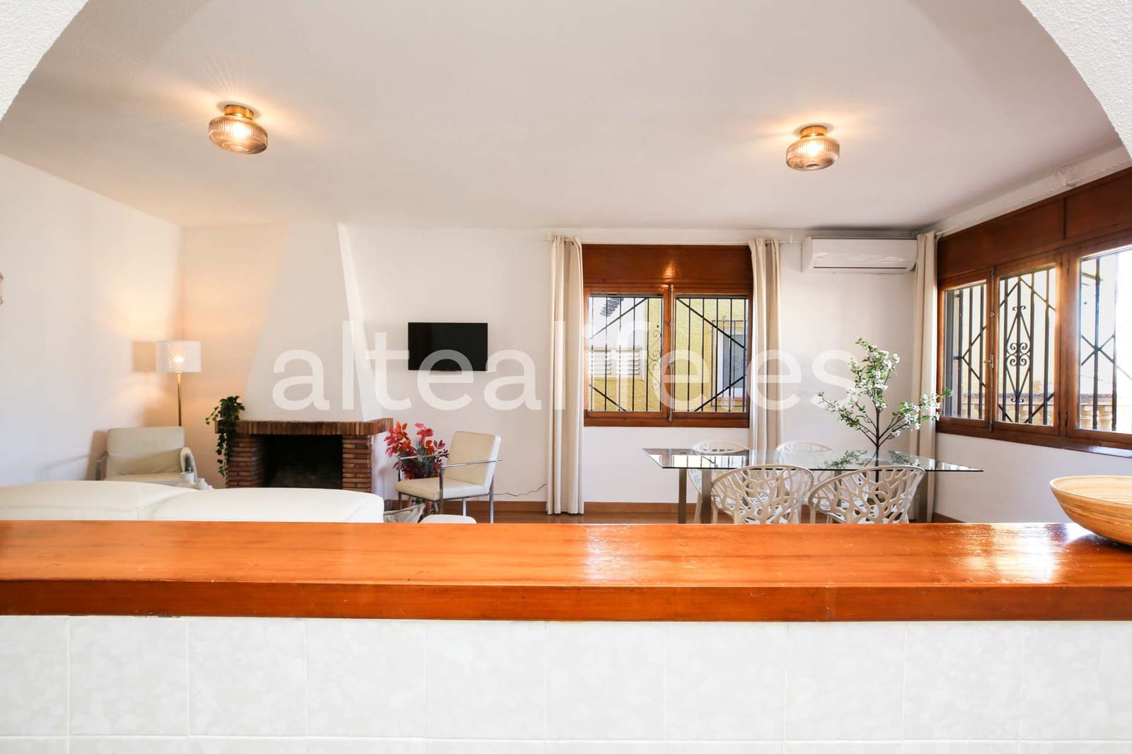 2 soveværelse Lejlighed til salg i Alfaz del Pi / L'Alfas del Pi med swimmingpool garage - € 285.000 (Ref: 9733949)