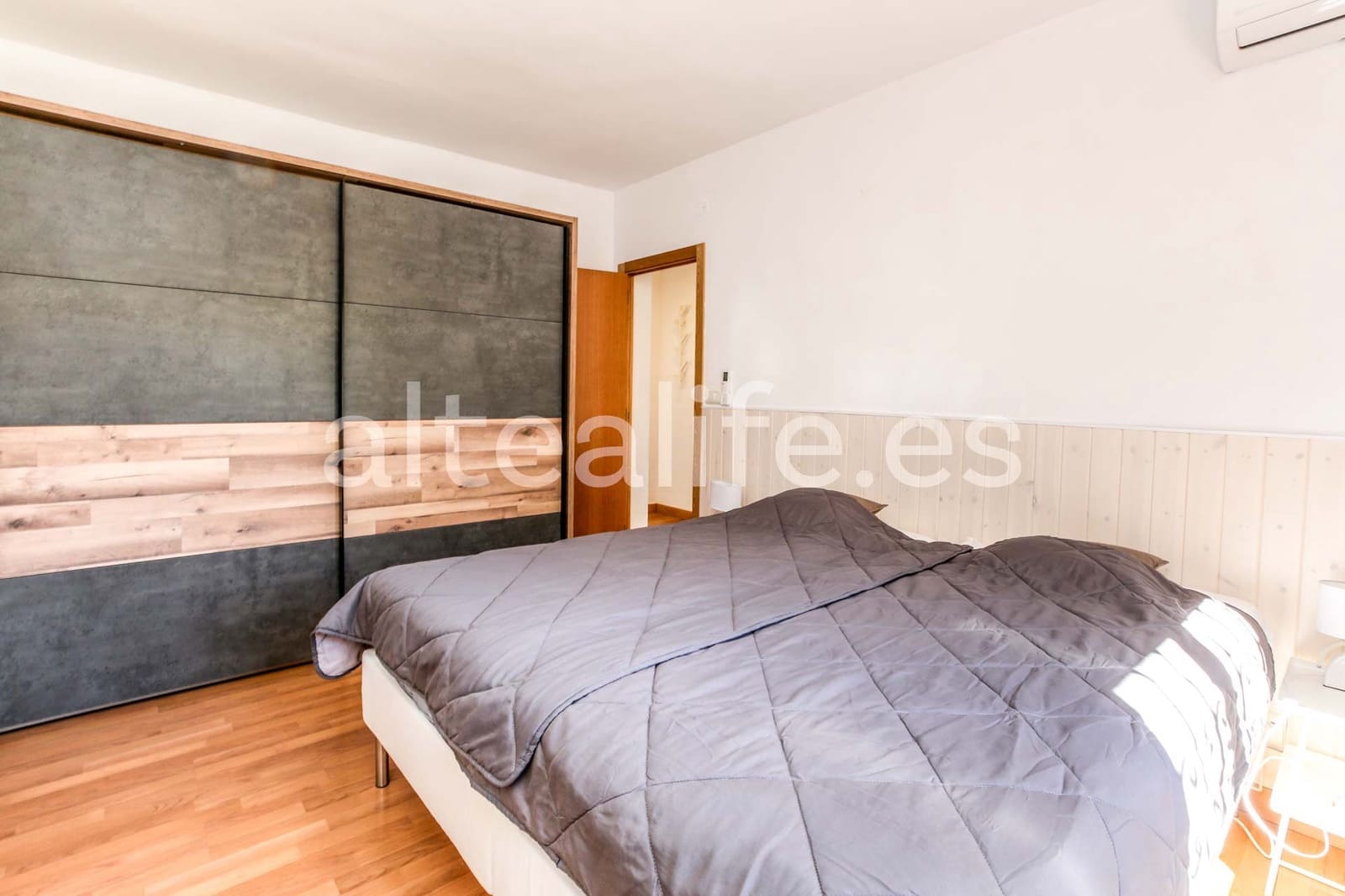 2 soveværelse Lejlighed til salg i Alfaz del Pi / L'Alfas del Pi med swimmingpool garage - € 285.000 (Ref: 9733949)