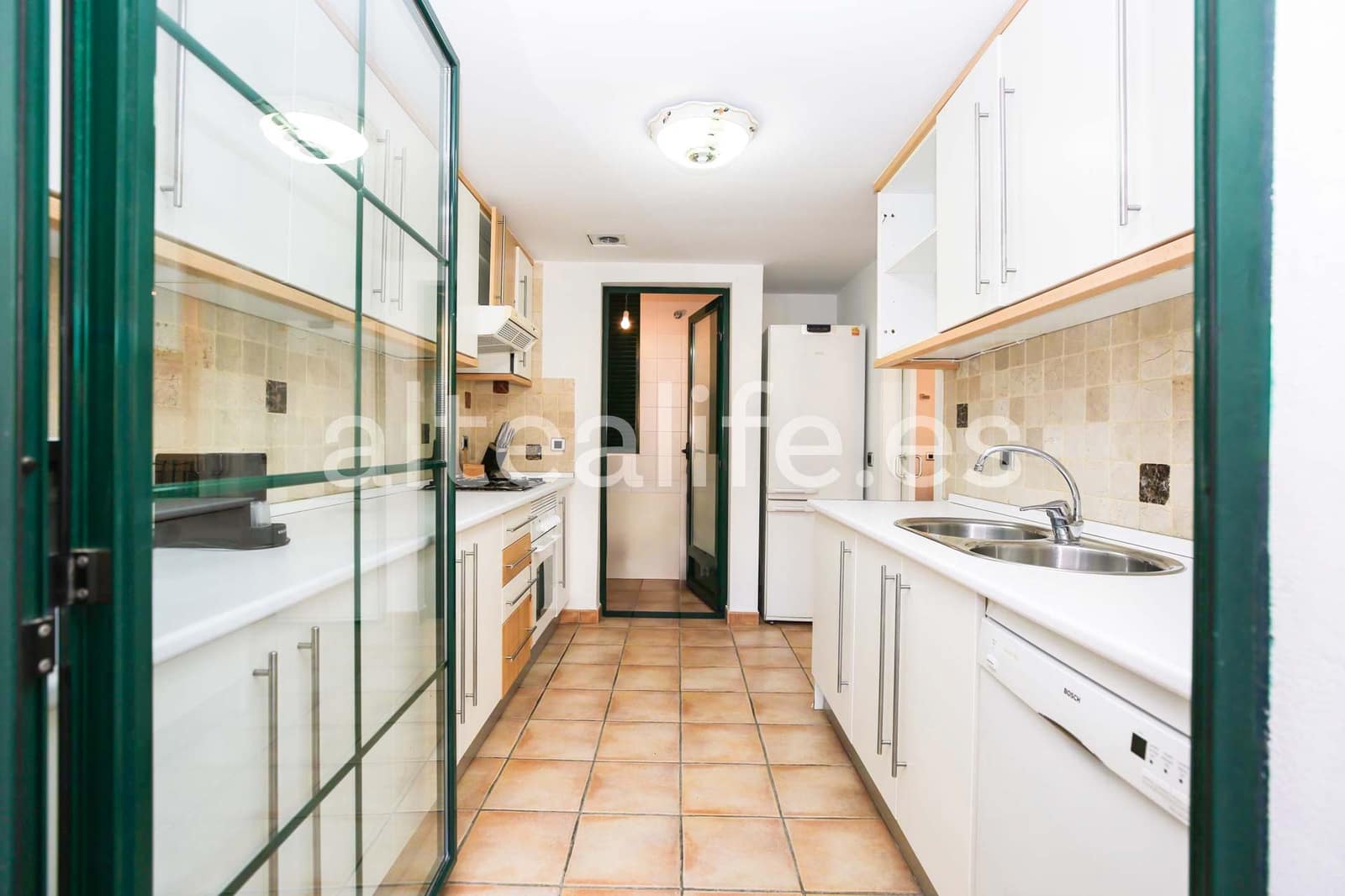 1 bedroom Apartment for rent in Altea with pool garage - € 1,150 (Ref: 9737299)